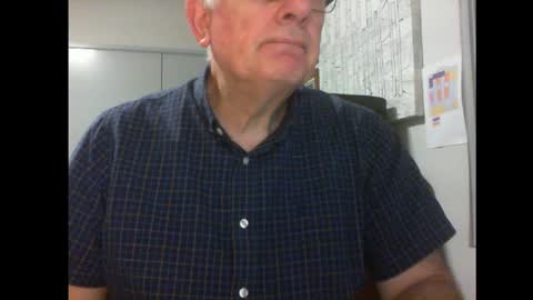 Snapshot of thickmelnik chatting on 02/08/25, 12:39 James online show from 02/08/25, 12:39