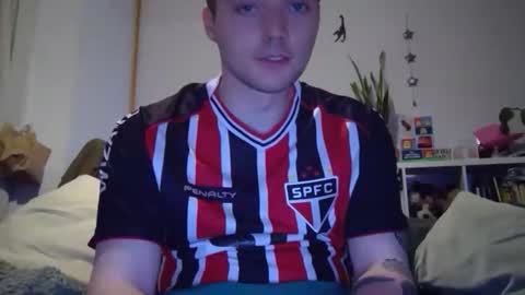 Snapshot of thickplantguy chatting on 10/02/25, 06:04 thickplantguy online show from 10/02/25, 06:04