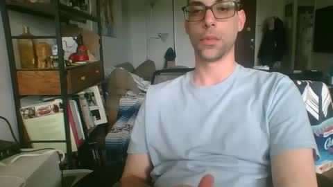 Snapshot of thickty chatting on 05/15/26, 06:15 thickty online show from 05/15/26, 06:15