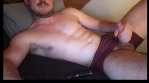 Snapshot of thierrinho8148 chatting on 10/10/25, 05:56 thierrinho8148 online show from 10/10/25, 05:56