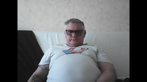 Snapshot of thierrysymp chatting on 03/06/25, 10:09 Thierrysymp online show from 03/06/25, 10:09