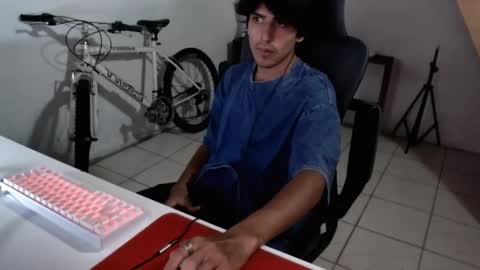 thieves_us online show from 09/24/25, 05:44