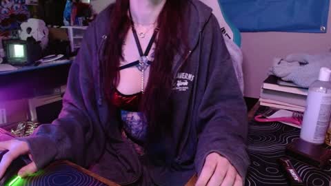 Snapshot of thighsnacks chatting on 01/06/25, 08:39 snacks online show from 01/06/25, 08:39