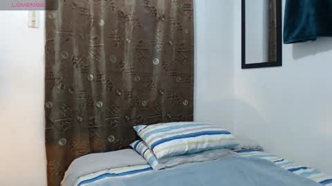 Snapshot of thiiago_tay chatting on 09/29/25, 04:34 Thiiago online show from 09/29/25, 04:34