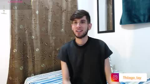 Snapshot of thiiago_tay chatting on 10/21/25, 03:07 Thiiago online show from 10/21/25, 03:07