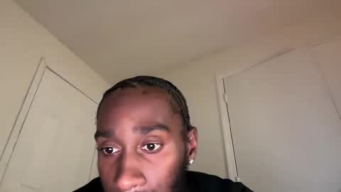 Snapshot of thirdlegkenny chatting on 11/30/25, 07:45 thirdlegkenny online show from 11/30/25, 07:45