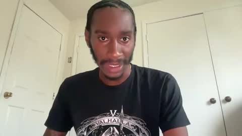 Snapshot of thirdlegkenny chatting on 12/01/25, 05:07 thirdlegkenny online show from 12/01/25, 05:07