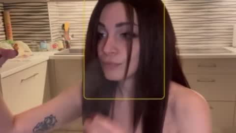 Sarra Rhies online show from 03/17/26, 09:29