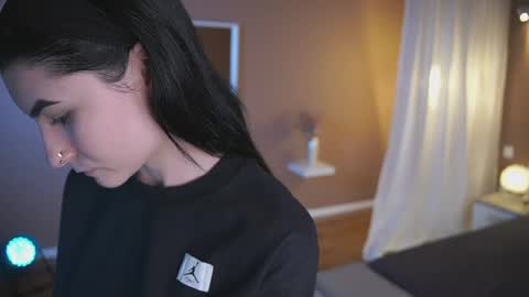 Lilly online show from 04/30/26, 02:34