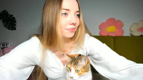Snapshot of thisisamelia chatting on 12/02/24, 05:04 Amelia  shows on mondays fridays and sundays  if anything changes im giving updates on my fansly  online show from 12/02/24, 05:04