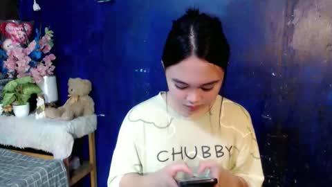 Snapshot of thisiskimmy chatting on 03/19/26, 07:51 thisiskimmy online show from 03/19/26, 07:51