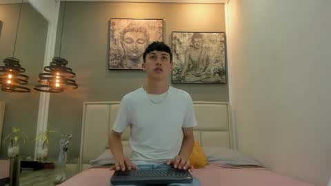 Thom online show from 03/13/26, 11:39