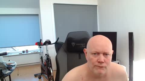 thomas315627 online show from 05/09/26, 06:18