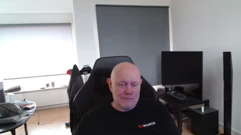 thomas315627 online show from 05/11/26, 05:10