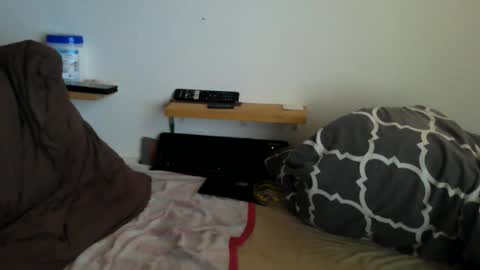 Snapshot of thomas6799 chatting on 09/21/25, 05:42 thomas6799 online show from 09/21/25, 05:42