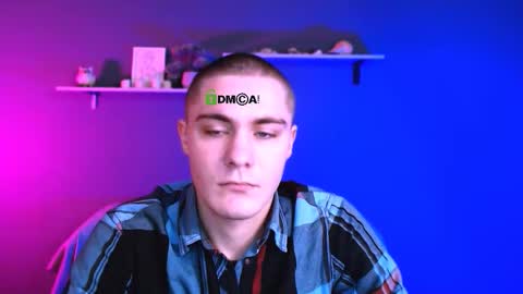 Snapshot of thomas_crow chatting on 11/18/25, 09:58 thomas_crow online show from 11/18/25, 09:58