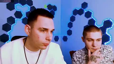 Snapshot of thomas_crow chatting on 12/01/25, 09:47 thomas_crow online show from 12/01/25, 09:47