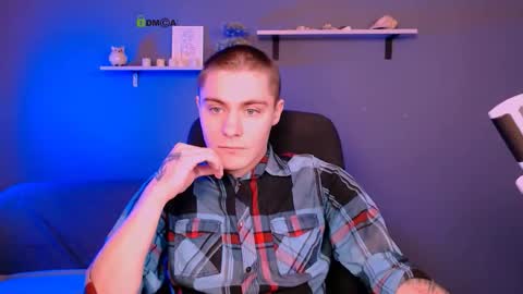 Snapshot of thomas_crow chatting on 12/02/25, 09:36 thomas_crow online show from 12/02/25, 09:36