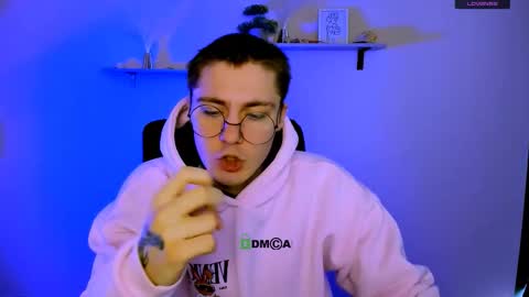 Snapshot of thomas_crow chatting on 02/05/26, 09:47 thomas_crow online show from 02/05/26, 09:47