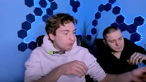 Snapshot of thomas_crow chatting on 02/16/26, 07:43 thomas_crow online show from 02/16/26, 07:43