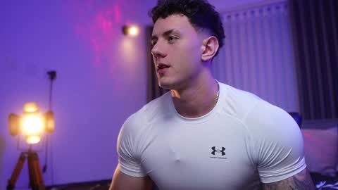 Thomas Falcon online show from 01/03/25, 05:28