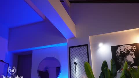 Thomas Falcon online show from 01/11/25, 04:16