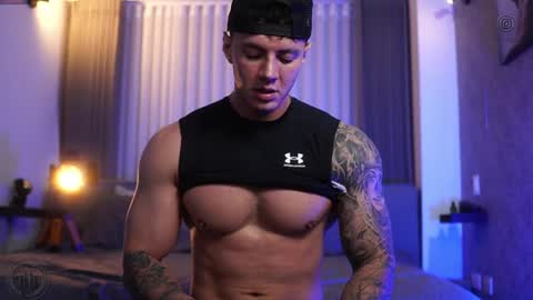 Thomas Falcon online show from 10/08/25, 10:51