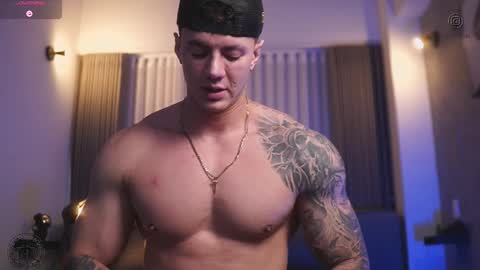 Thomas Falcon online show from 10/28/25, 12:14