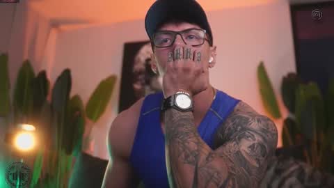 Thomas Falcon online show from 12/01/25, 10:59