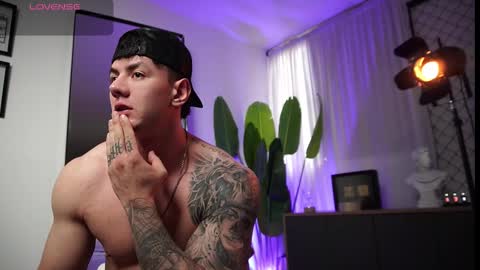 Thomas Falcon online show from 02/13/26, 10:17