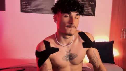Snapshot of thomas_fit1 chatting on 02/10/26, 03:32 Thomas 3 JUST STAY AND BE MY LAST LOVE online show from 02/10/26, 03:32