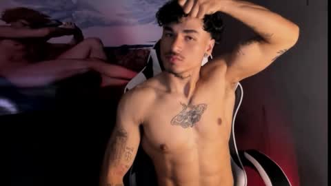 Snapshot of thomas_fit1 chatting on 03/19/26, 03:43 Thomas 3 JUST STAY AND BE MY LAST LOVE online show from 03/19/26, 03:43