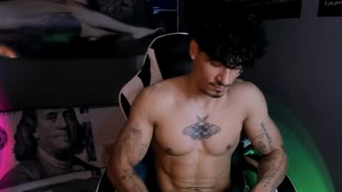 Snapshot of thomas_fit1 chatting on 03/28/26, 07:46 Thomas 3 JUST STAY AND BE MY LAST LOVE online show from 03/28/26, 07:46