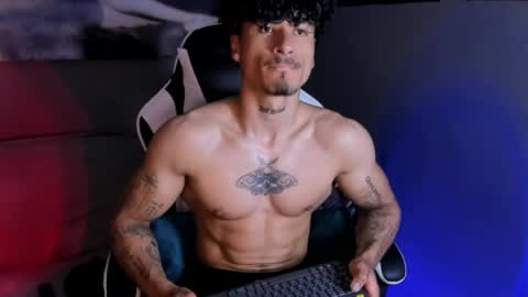 Snapshot of thomas_fit1 chatting on 04/04/26, 01:59 Thomas 3 JUST STAY AND BE MY LAST LOVE online show from 04/04/26, 01:59