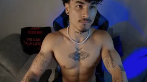 Snapshot of thomas_fit1 chatting on 07/10/26, 02:19 Thomas 3 JUST STAY AND BE MY LAST LOVE online show from 07/10/26, 02:19
