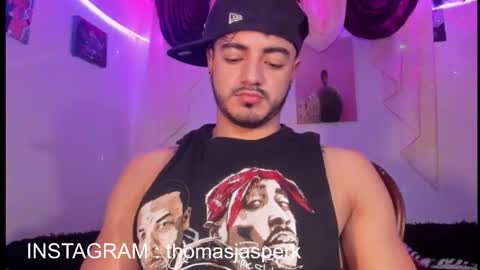 Snapshot of thomas_k7 chatting on 03/13/26, 03:35 Thomas online show from 03/13/26, 03:35