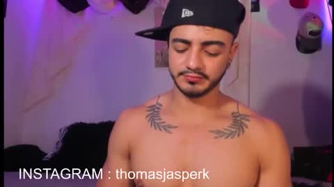 Snapshot of thomas_k7 chatting on 03/15/26, 12:38 Thomas online show from 03/15/26, 12:38