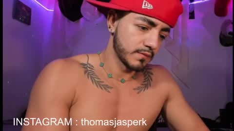 Snapshot of thomas_k7 chatting on 03/19/26, 03:21 Thomas online show from 03/19/26, 03:21