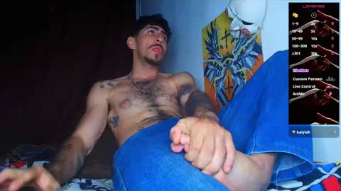 thomas_ks11 online show from 11/06/25, 02:45