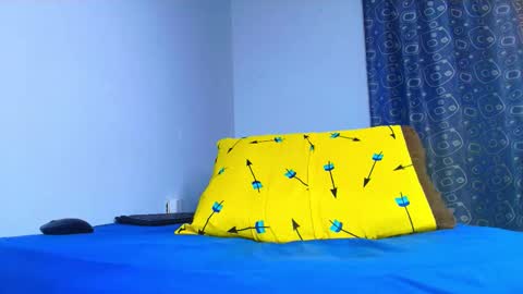 thomas_ks11 online show from 03/07/26, 04:20