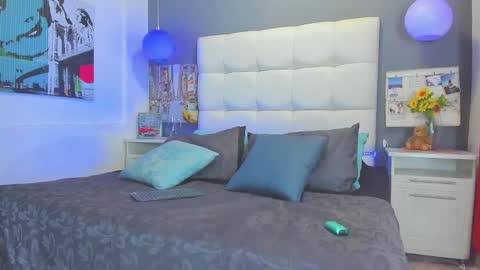 Snapshot of thomas_may4rs chatting on 02/27/25, 03:36 ---Thomas--- online show from 02/27/25, 03:36