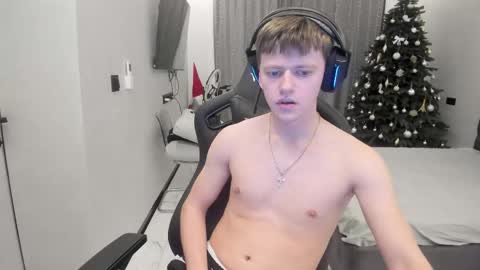 Snapshot of thomas_shelbivip chatting on 02/03/26, 02:53 Tomas online show from 02/03/26, 02:53