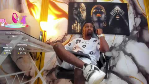 Thomas online show from 10/05/25, 03:49