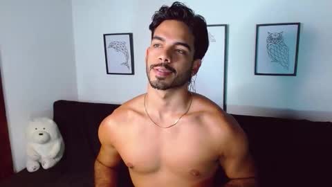 Snapshot of thomas_spellman chatting on 03/11/26, 04:18 thomas_spellman online show from 03/11/26, 04:18