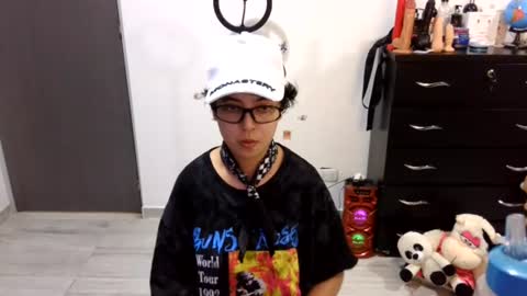 VALERIA online show from 06/21/26, 06:32