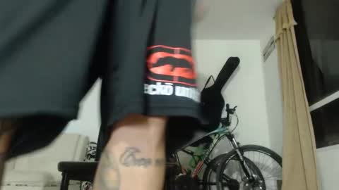 Snapshot of thomasjons chatting on 03/21/26, 08:41 thomasjons online show from 03/21/26, 08:41