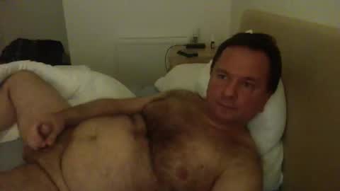 Snapshot of thomaspol chatting on 04/01/26, 11:02 Tom online show from 04/01/26, 11:02