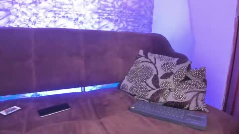 thomass_conor online show from 02/15/25, 02:44