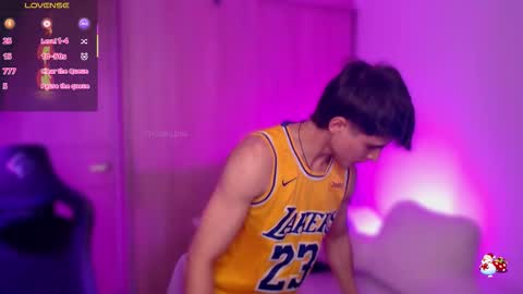 Thom Klein online show from 11/26/25, 07:04