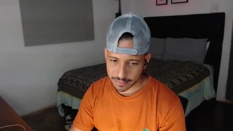 Thom online show from 09/22/25, 09:06